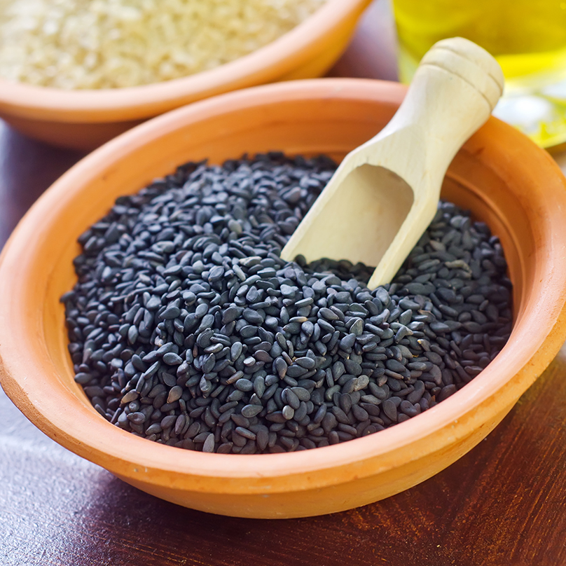 Different types of sesame seeds